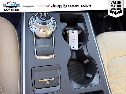 Used 2023 Ford Edge SE w/ Cargo Accessory Package AWD/4WD image 27