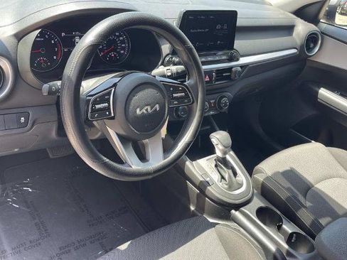 Used 2024 Kia Forte LXS FWD image 8