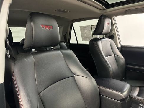 Used 2019 Toyota 4Runner TRD Pro AWD/4WD image 94