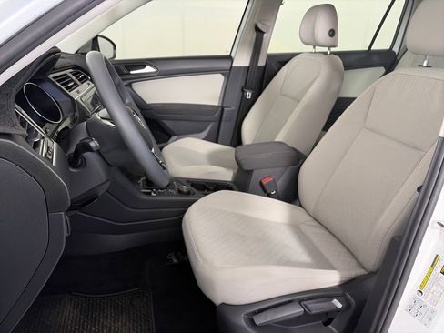 Used 2019 Volkswagen Tiguan S AWD/4WD image 11