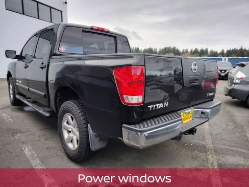 Used 2012 Nissan Titan SV image 5