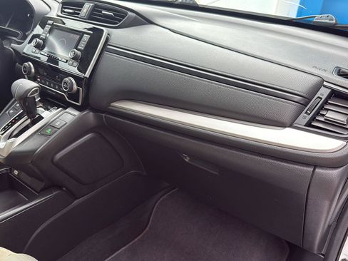 Used 2020 Honda CR-V LX image 25