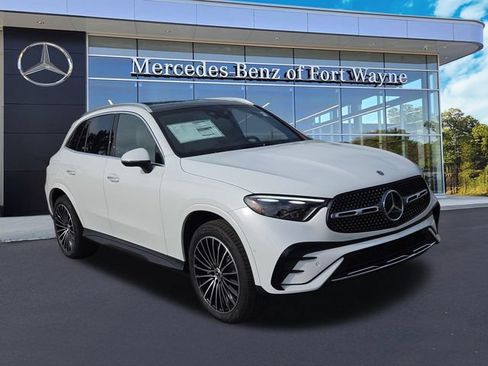 New 2027 Mercedes-Benz GLC 300 4MATIC image 1