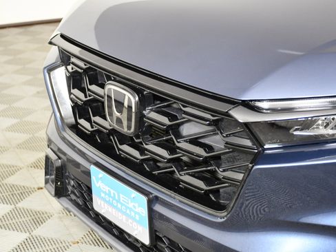 Certified 2024 Honda CR-V Sport-L image 11