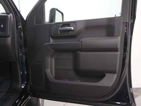 Used 2024 Chevrolet Silverado 2500 Custom w/ Custom Value Package AWD/4WD image 11