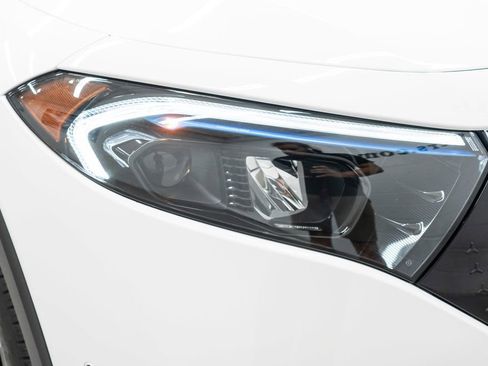 Used 2025 Mercedes-Benz EQB 300 4MATIC w/ Driver Assistance Package image 39