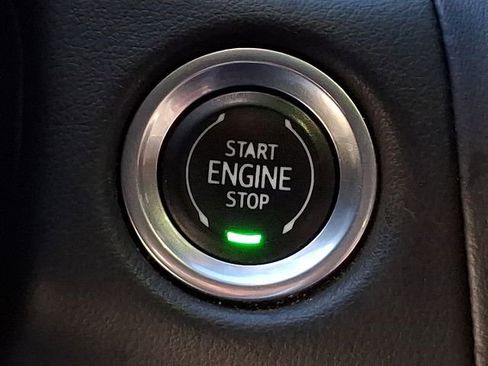 Used 2021 GMC Yukon SLT image 22