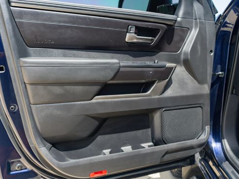 Used 2025 Toyota Tundra SR5 AWD/4WD image 21