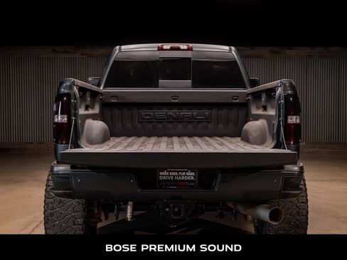 Used 2017 GMC Sierra 2500 Denali w/ Duramax Plus Package AWD/4WD image 8
