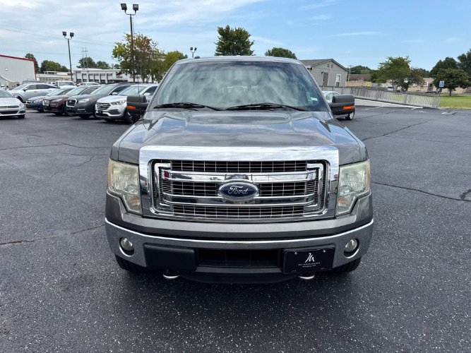 Used 2014 Ford F150 XLT w/ Equipment Group 302A Luxury AWD/4WD image 8