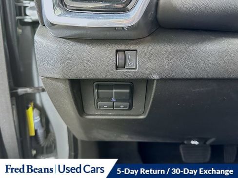 Used 2023 GMC Canyon Elevation w/ Convenience Package RWD image 10