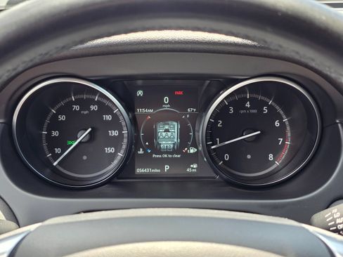 Used 2019 Land Rover Discovery Sport SE AWD/4WD image 25