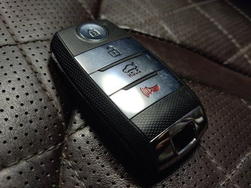 Used 2016 Kia Optima SX w/ Chrome Wheel Package image 32