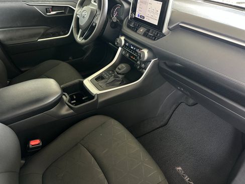 Used 2024 Toyota RAV4 XLE w/ Weather Package image 15