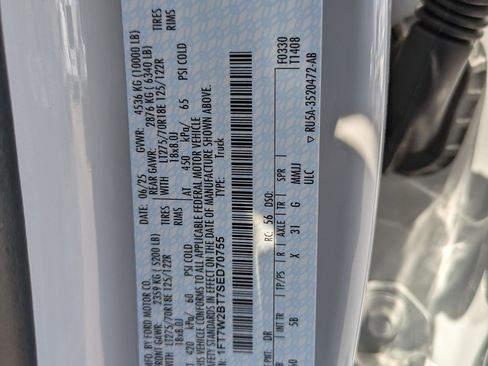 Certified 2025 Ford F250 Lariat AWD/4WD image 36