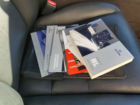 Used 2007 Acura RL 3.5 Sedan 4D image 22