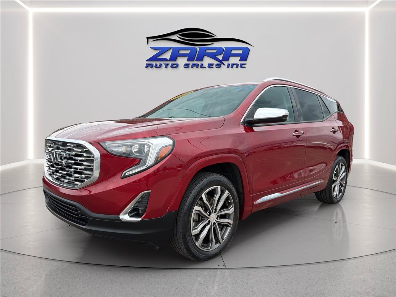 Used 2019 GMC Terrain Denali w/ Driver Alert Package II AWD/4WD image 3