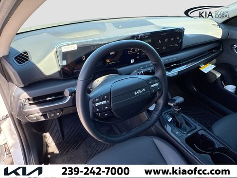 New 2026 Kia K4 EX image 23
