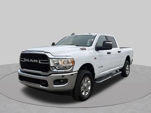 Used 2024 RAM 2500 Big Horn AWD/4WD image 18