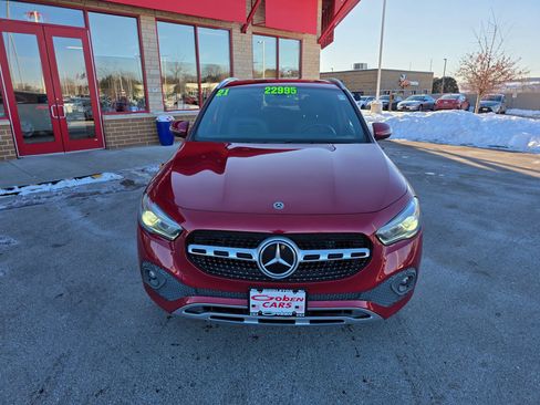 Used 2021 Mercedes-Benz GLA 250 GLA 250 Sport Utility 4D image 2