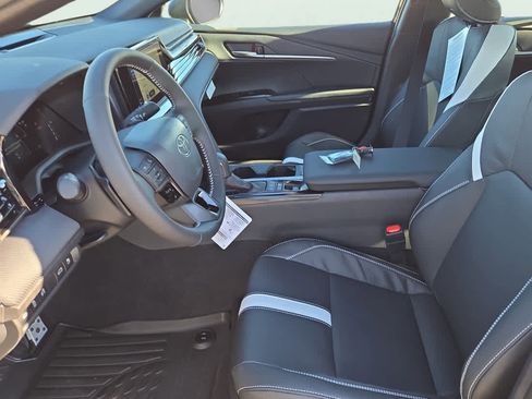 New 2026 Toyota Camry Hybrid image 9