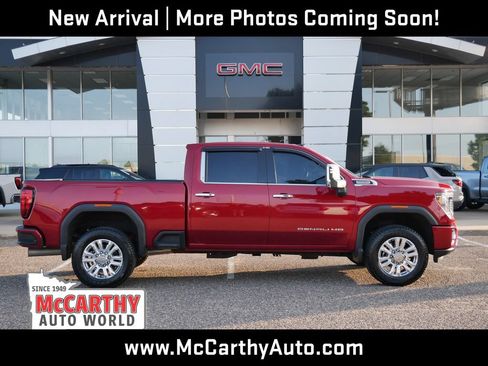 Used 2023 GMC Sierra 3500 Denali w/ Denali Ultimate Package AWD/4WD image 2