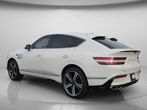 Used 2025 Genesis GV80 3.5T e-SC AWD/4WD image 6
