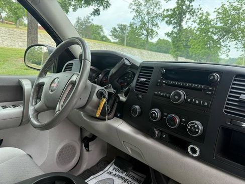 Used 2009 GMC Sierra 1500 SLE w/ Power Pack Plus AWD/4WD image 20