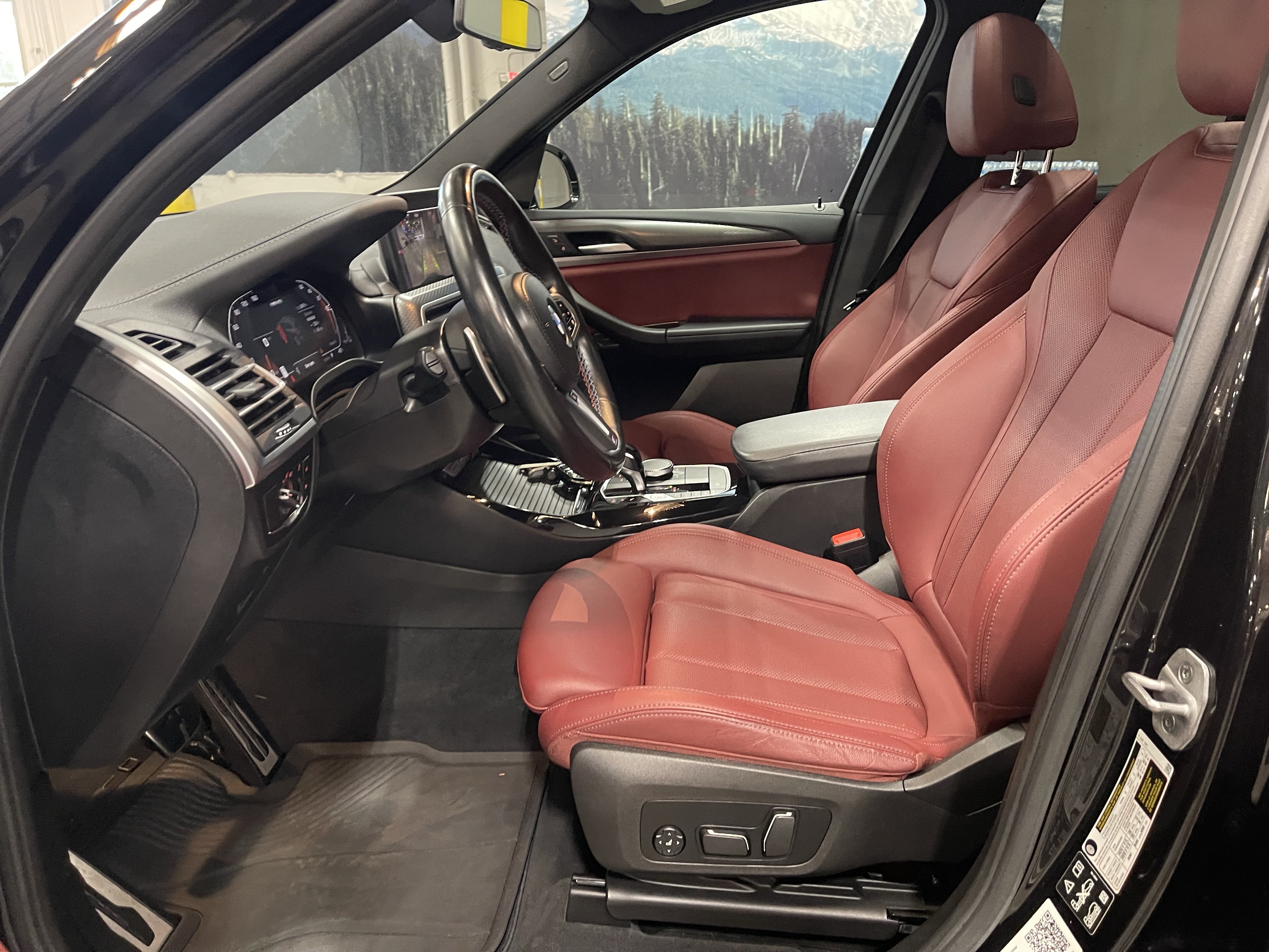 Used 2024 BMW X3 M40i AWD/4WD image 11