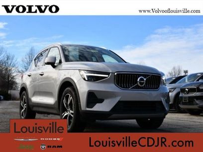 Used 2025 Volvo XC40 B5 Core