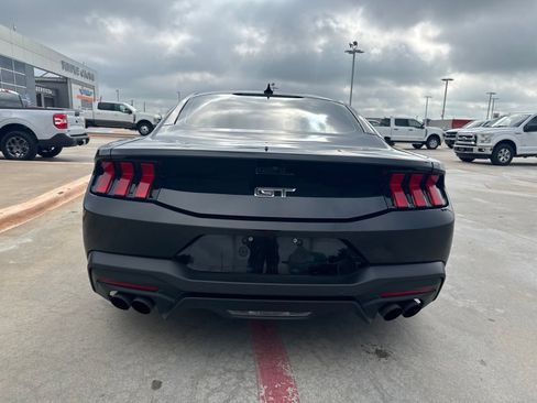 Used 2024 Ford Mustang GT Premium RWD image 4
