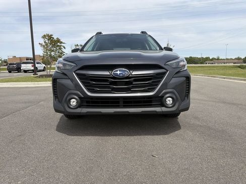 Used 2024 Subaru Outback Premium AWD/4WD image 8