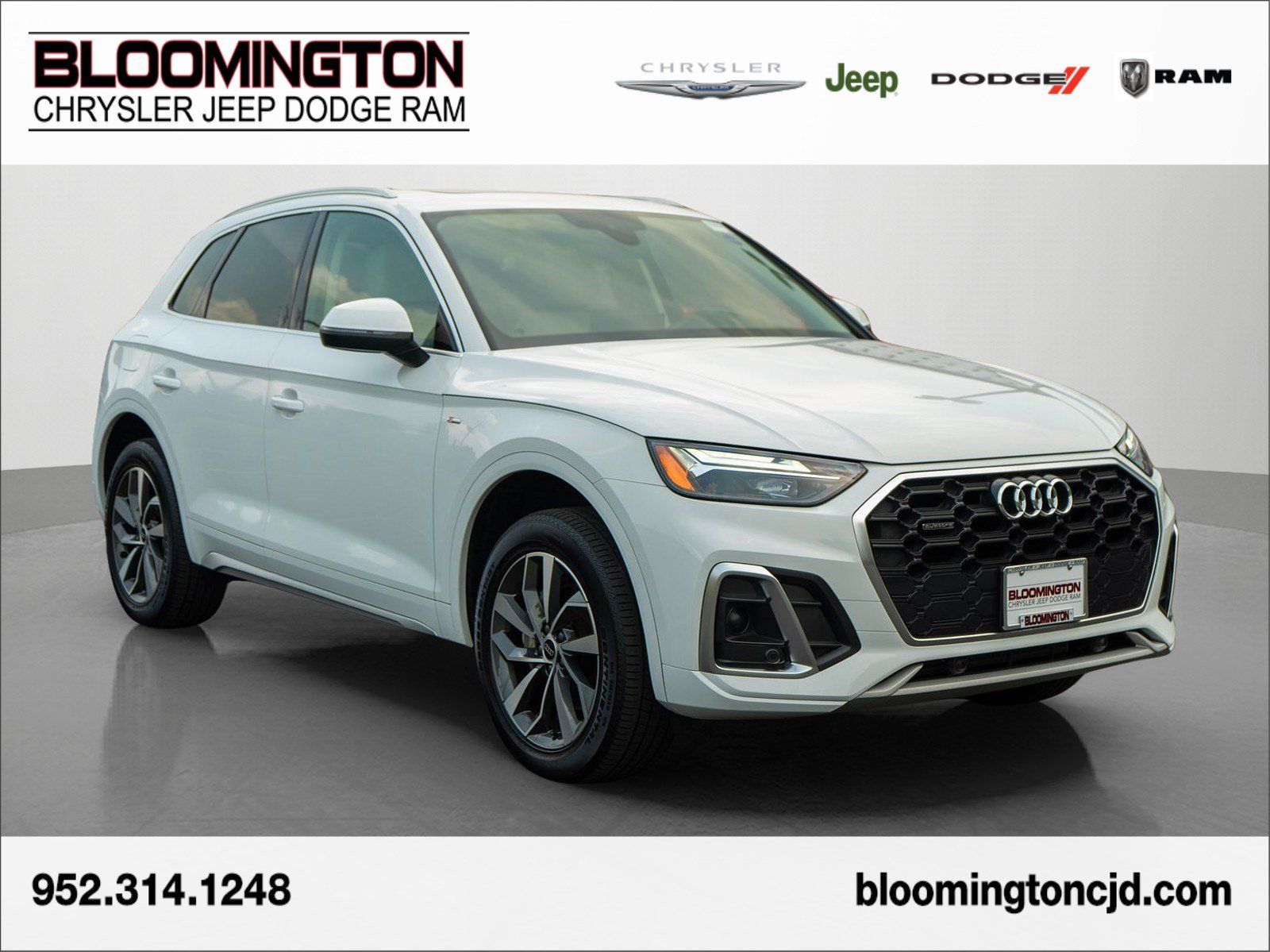 Used 2023 Audi Q5 2.0T Premium w/ Convenience Package AWD/4WD image 1