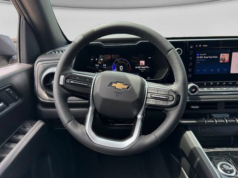 New 2026 Chevrolet Colorado LT w/ LT Convenience Package AWD/4WD image 13