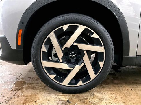 Certified 2025 MINI Cooper Countryman S image 12