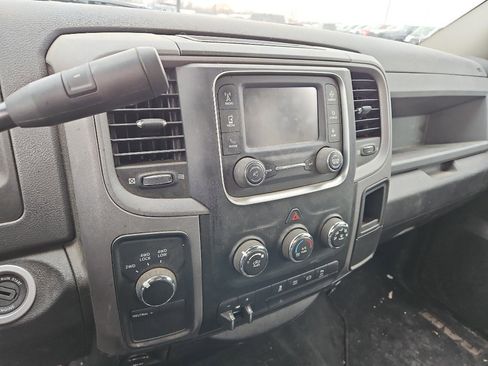 Used 2017 RAM 3500 Tradesman w/ Chrome Appearance Group image 12