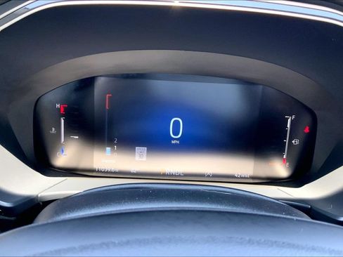 Used 2025 Ford Escape ST-Line w/ Tech Pack #1 AWD/4WD image 18