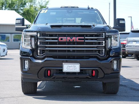 Used 2021 GMC Sierra 3500 AT4 w/ AT4 Premium Plus Package AWD/4WD image 8