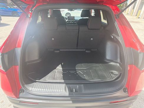Certified 2025 Honda HR-V Sport image 25