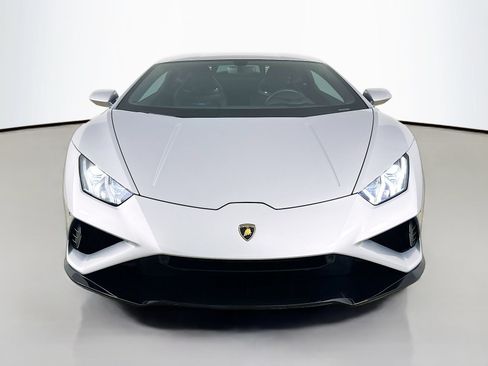 Used 2023 Lamborghini Huracan EVO RWD image 2