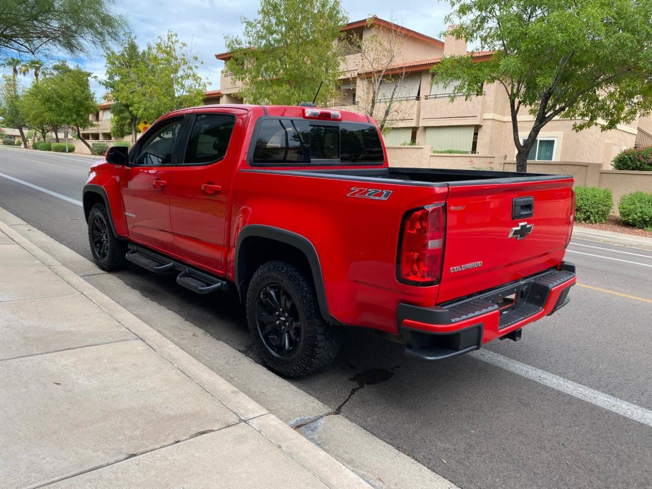 Used 2017 Chevrolet Colorado Z71 AWD/4WD image 13