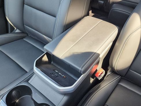New 2026 GMC Terrain Elevation w/ Elevation Premium Package FWD image 32