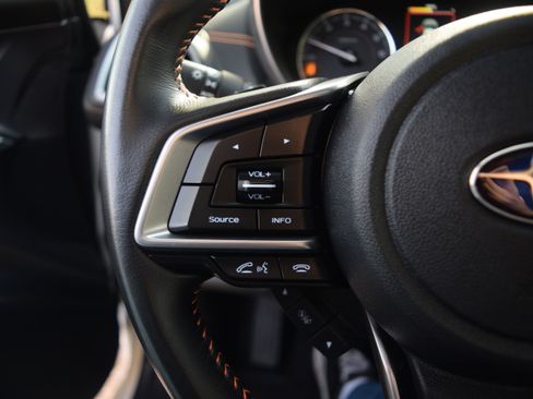 Used 2021 Subaru Crosstrek 2.5i Limited w/ Popular Package #4 image 6