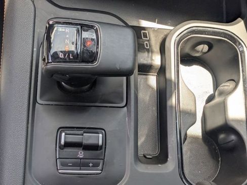 Used 2023 GMC Sierra 1500 AT4 AWD/4WD image 21