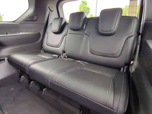 New 2025 Nissan Armada PRO-4X w/ Pro-4X Premium Package image 30