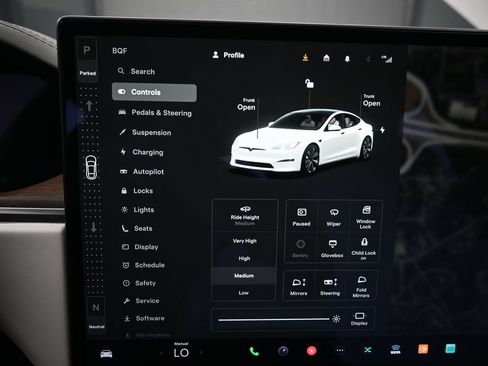 Used 2023 Tesla Model S AWD/4WD image 25