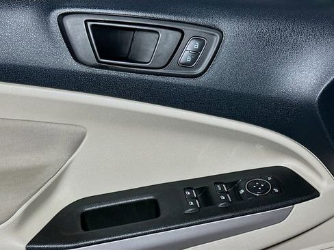 Used 2021 Ford EcoSport S image 15