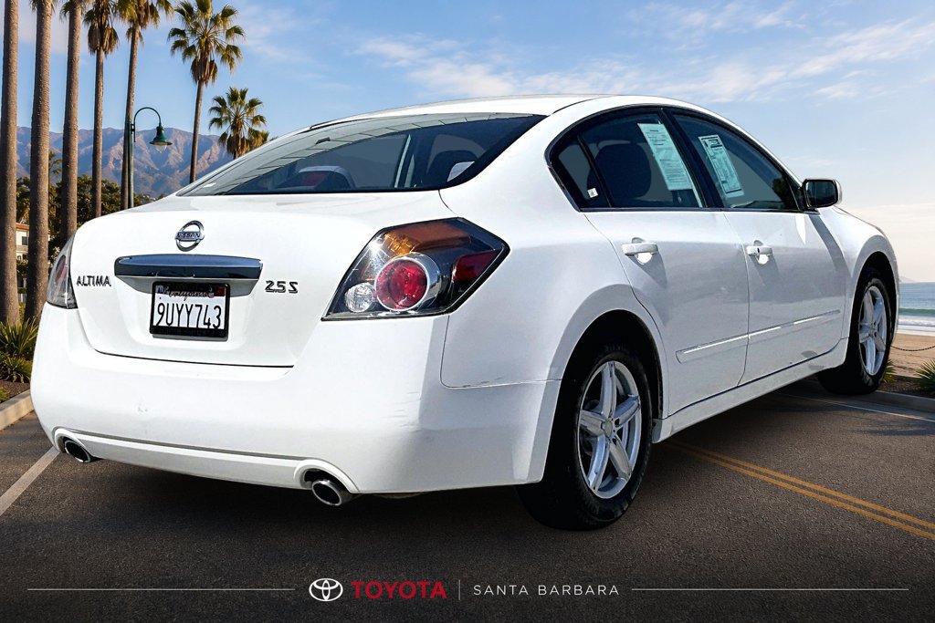 Used 2011 Nissan Altima 2.5 S FWD image 5