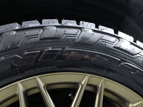 Used 2024 Lexus GX 550 image 47