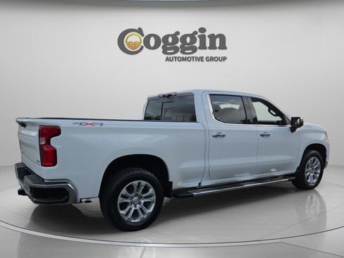 Used 2022 Chevrolet Silverado 1500 LTZ w/ LTZ Premium Package image 5